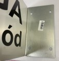 "Uwaga samochód" odblaskowa - tabliczka informacyjna