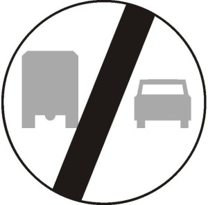 Znak B-28 -  Koniec zakazu wyprzedzania przez samochody ciężarowe - II Generacja 1000mm- (W) Wielki