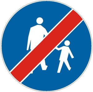 Znak C-16A - Koniec drogi dla pieszych - I Generacja 600mm- (M) Mały