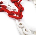 Łańcuch z tworzywa sztucznego biało-czerwony