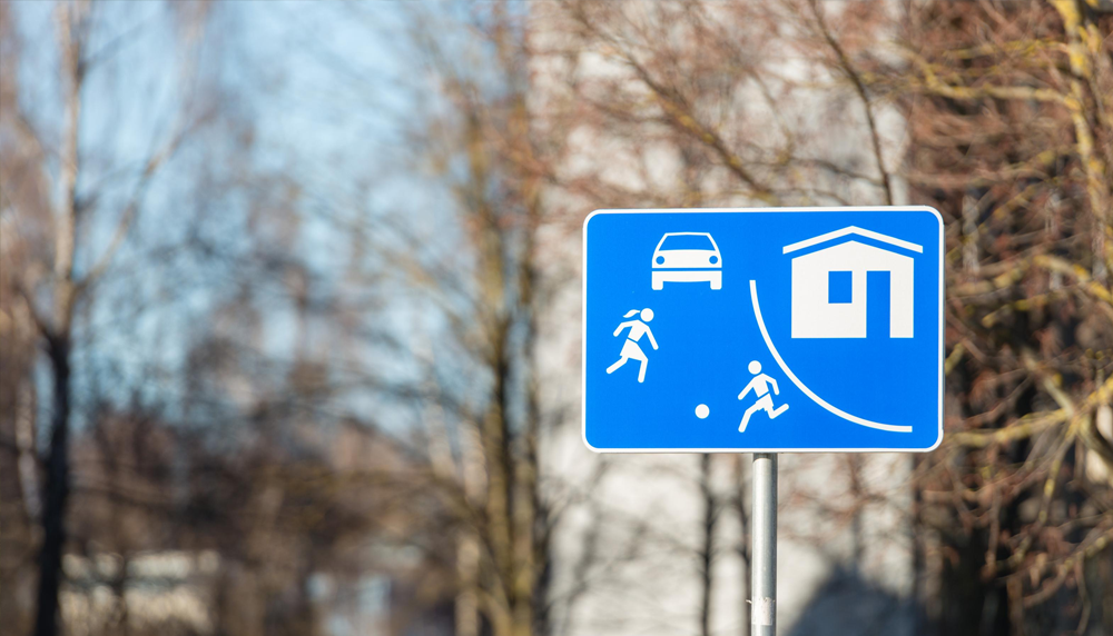 Najczęstsze problemy na osiedlach, które rozwiązuje prawidłowe oznakowanie osiedli